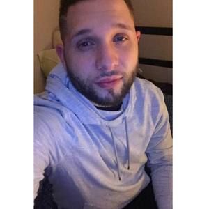 Meet your Posher, Nicholas