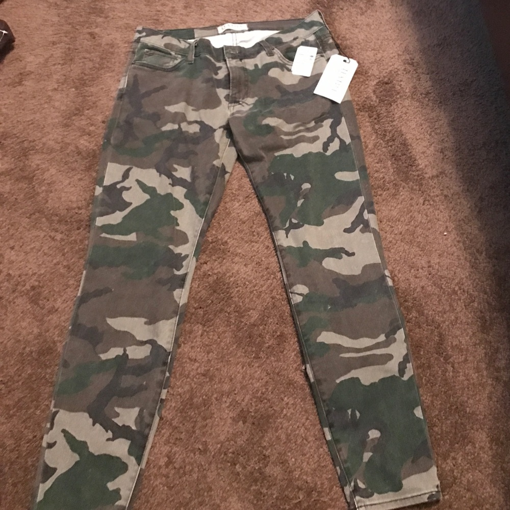 Army light jeans stretch little