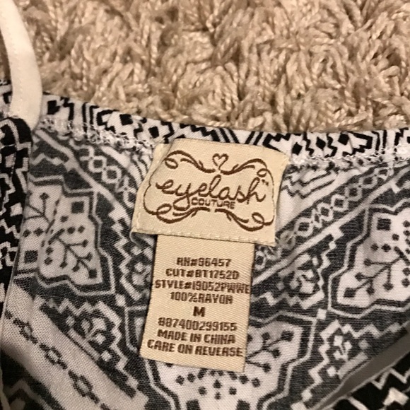 Crop top - Picture 2 of 2