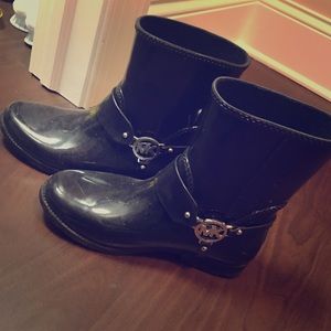 Don't fit me correctly!