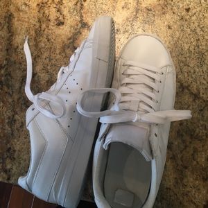 All white pony sneakers size 8 great condition