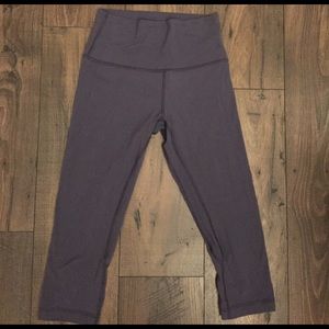 Lululemon align crops in grey/blue