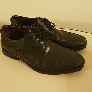 Johnston & Murphy Size 10 Black Dress Shoes