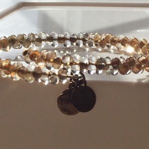 Alex and Ani beautiful sparkly beads! 🕶