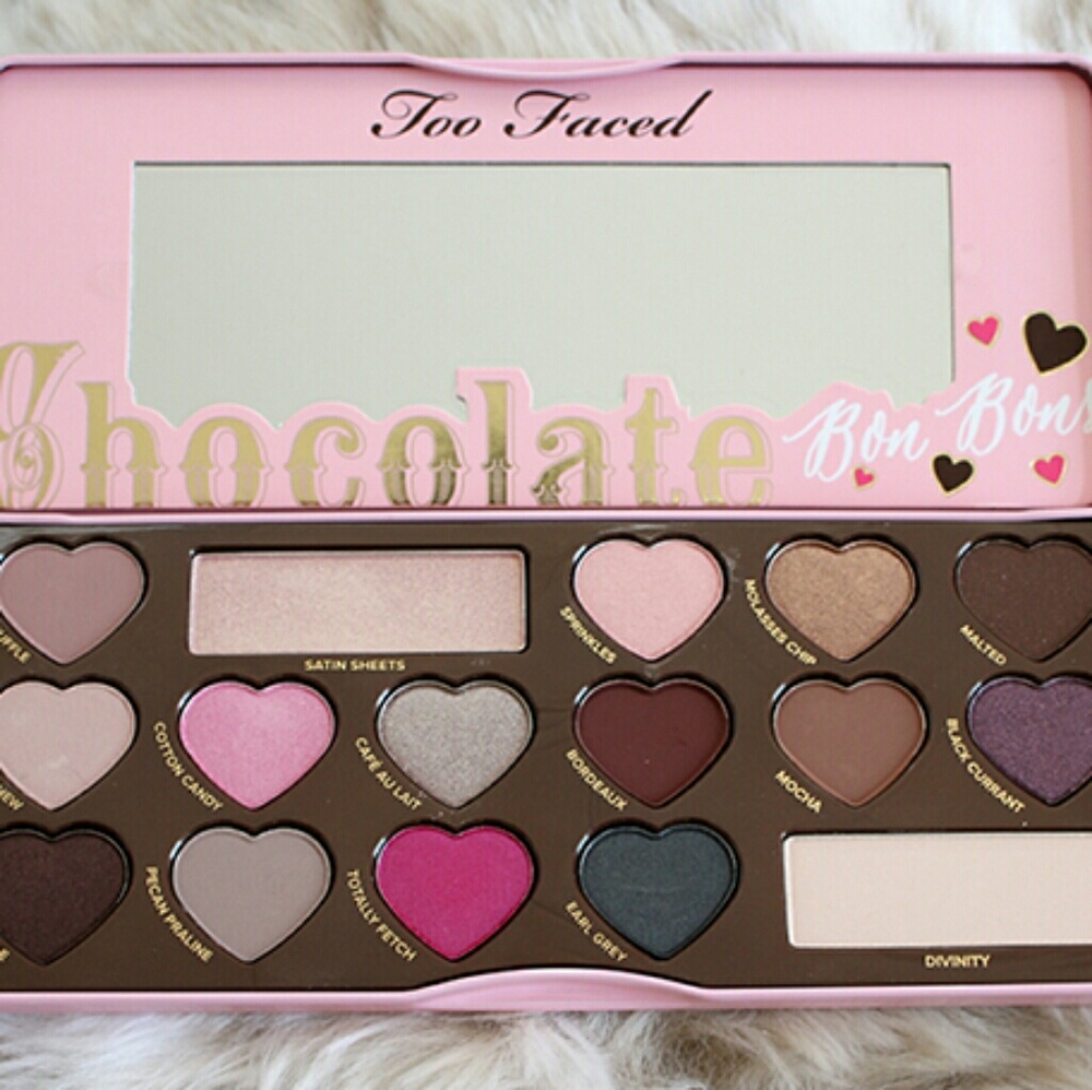 Too Faced Chocolate Bon Bon Pallet