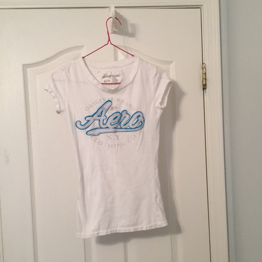 Aeropostale t shirt