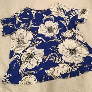 Gorgeous floral blouse with cross back