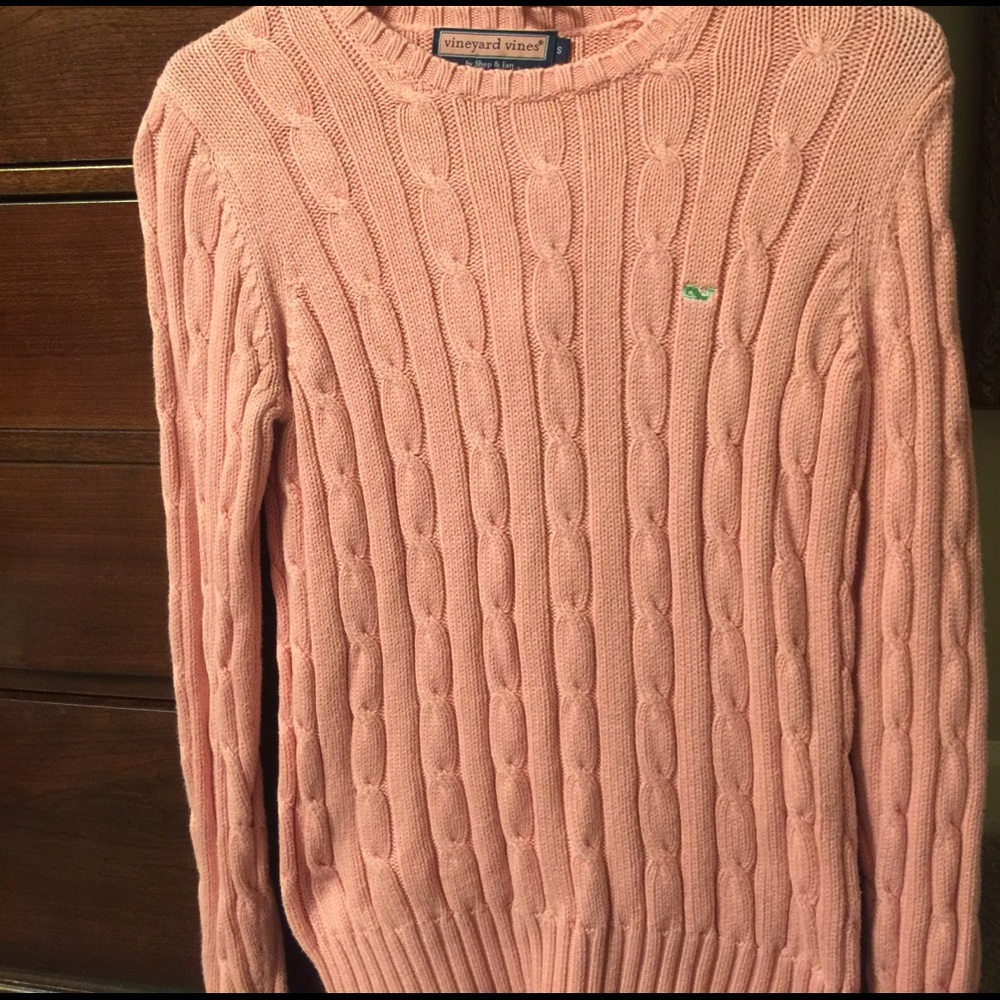 Vineyard Vines sweater