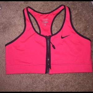 NIKE Racerback Sports Bra