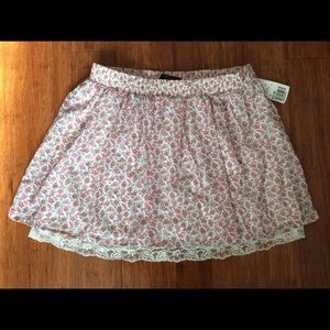 Forever 21 floral skirt