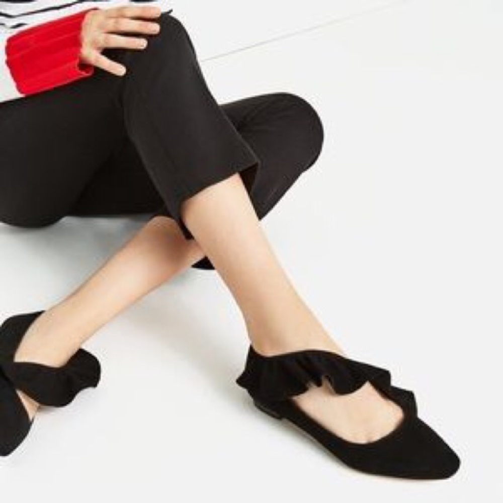 🍓Brand new leather frill detail ballerinas NWT