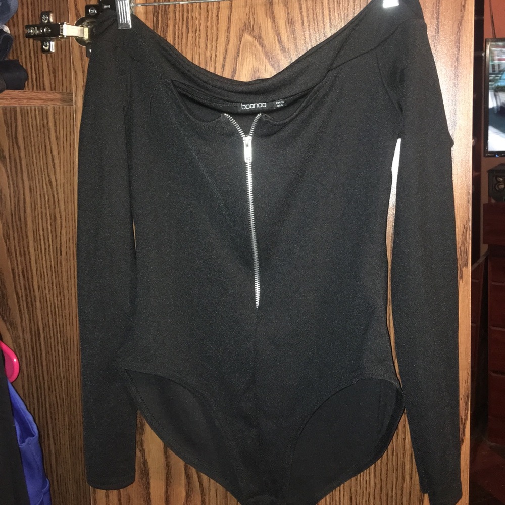 Off shoulder bodysuit