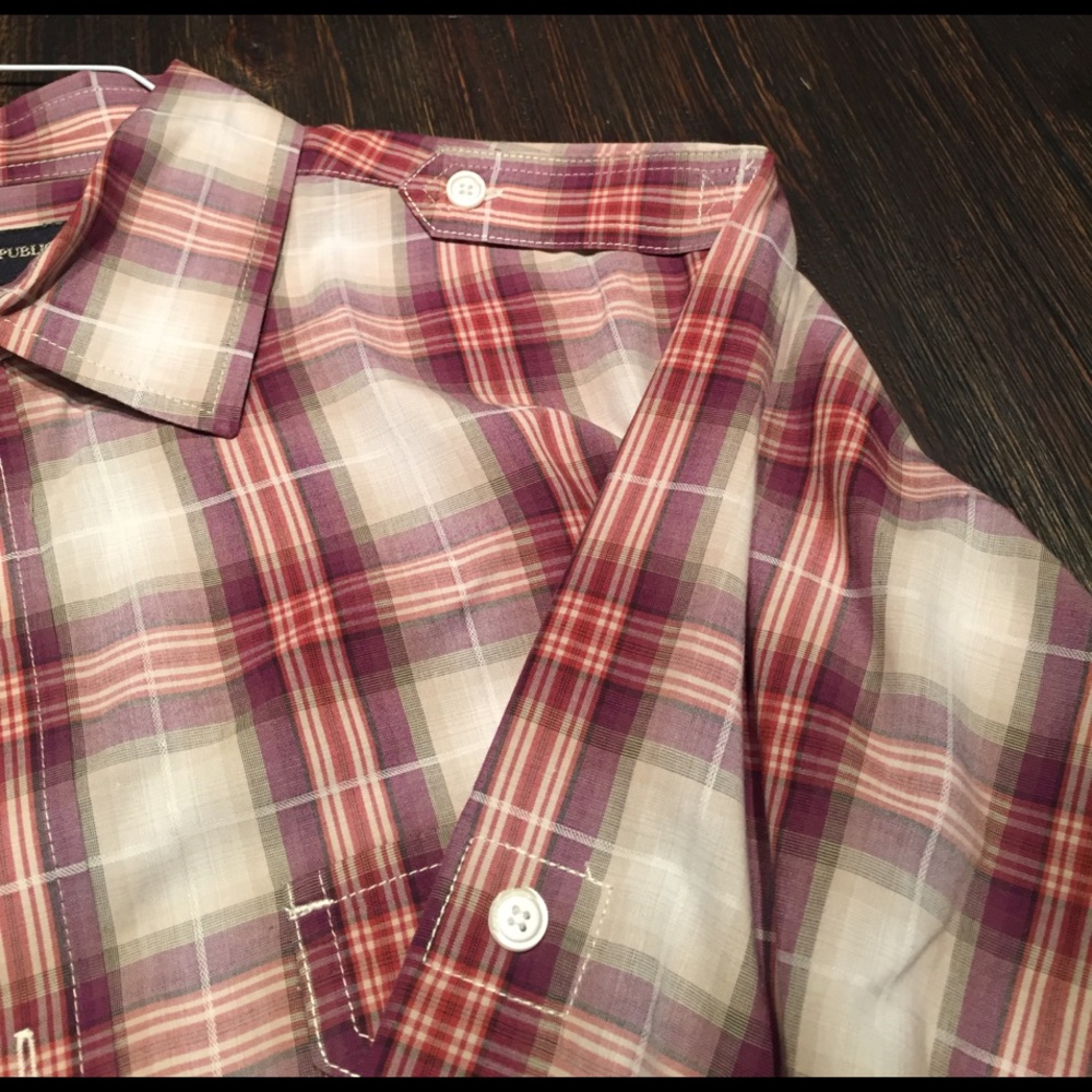 Men's button up - Picture 3 of 3