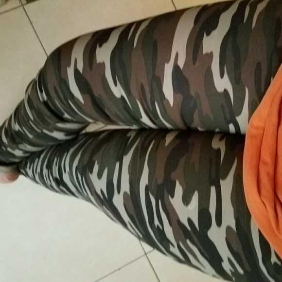 🎉New Classic Camoflauged Jeggings - Picture 4 of 5