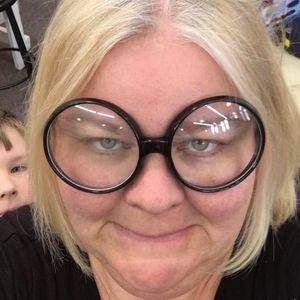 Meet your Posher, Jana