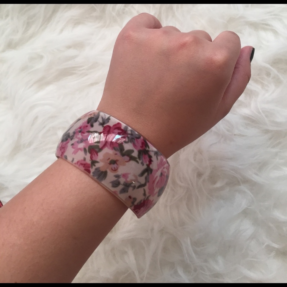 Flower bangle - Picture 3 of 3