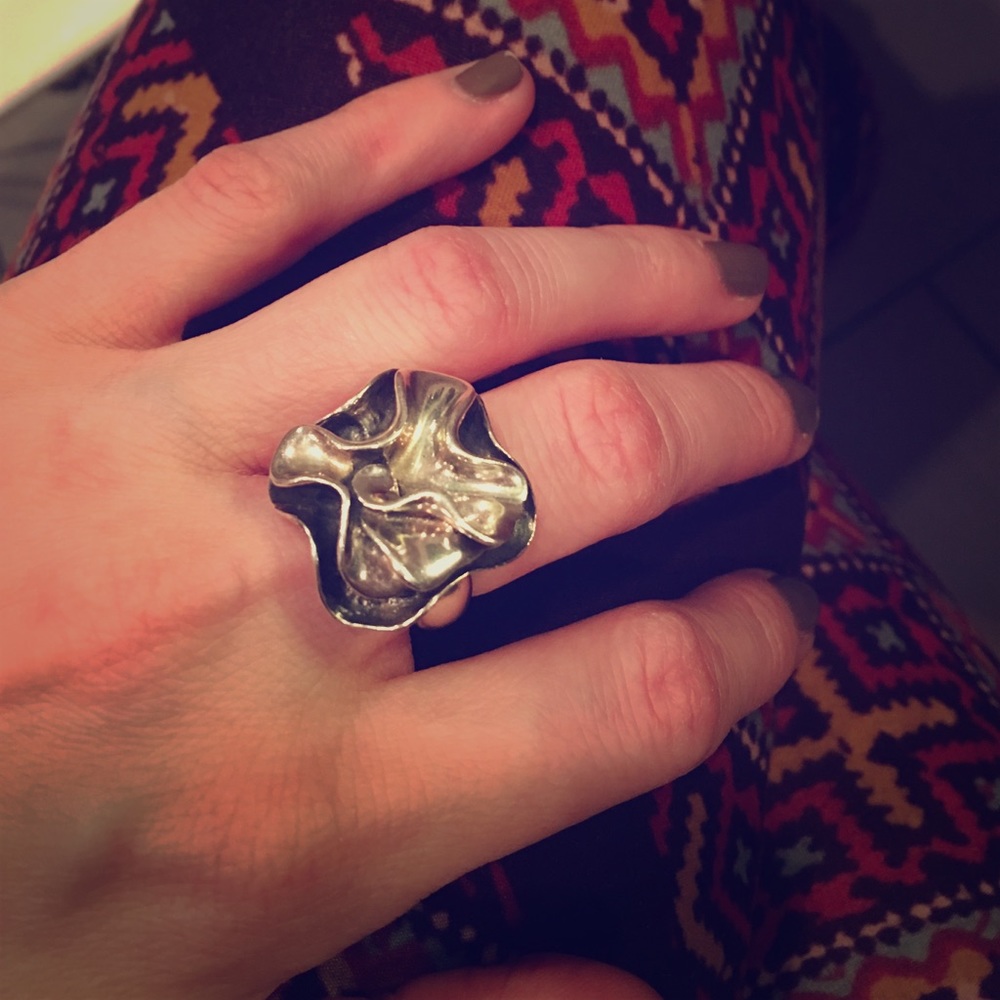 Silpada Blooming Flower Ring
