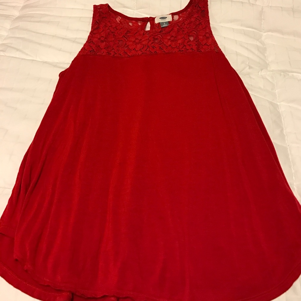 Old Navy High Neck Lace in Red