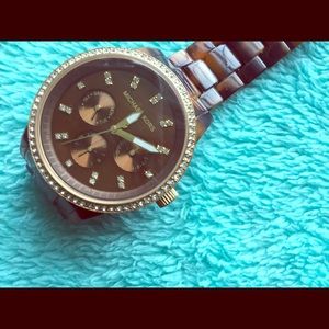 Stunning Michael Kors Tortoiseshell watch 💋