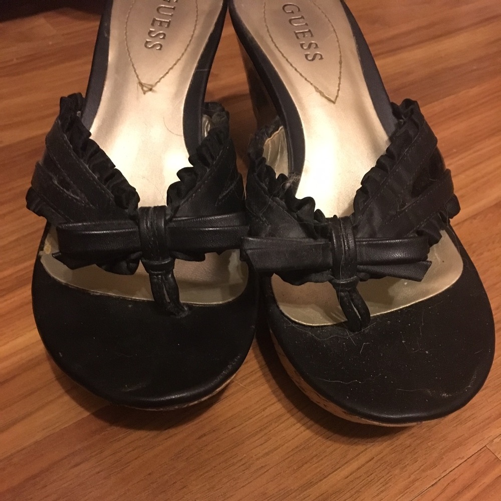 Guess wedges