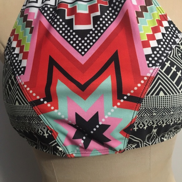 Bikini - Picture 2 of 4