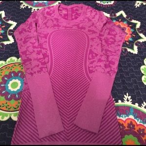 Lululemon long sleeve shirt