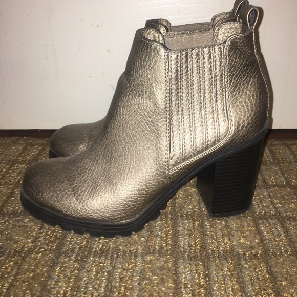 Metallic Booties - Picture 2 of 4