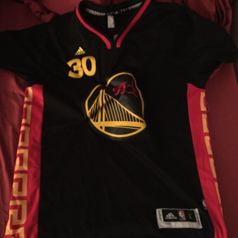 Currry jersey
