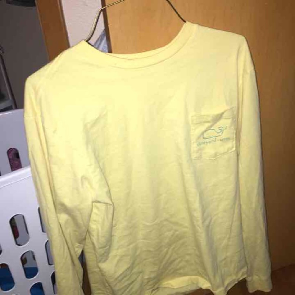 Vineyard Vines long sleeve NWOT