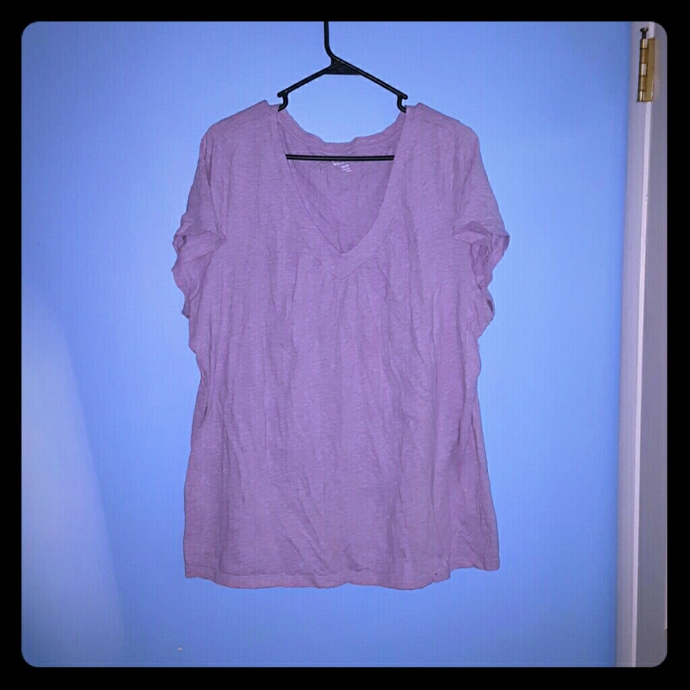 Light purple tee*lowest price*
