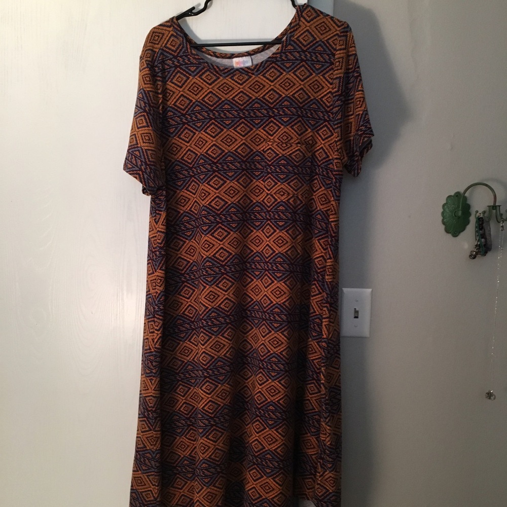 2x Lularoe Carly