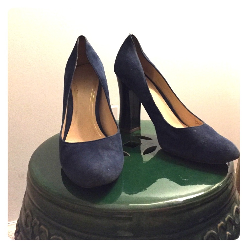 Cole Haan blue suede pumps with patent heel