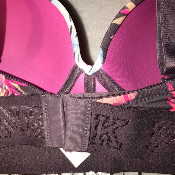 💕PINK VIC SEC WIRELESS  BRA - Picture 5 of 7