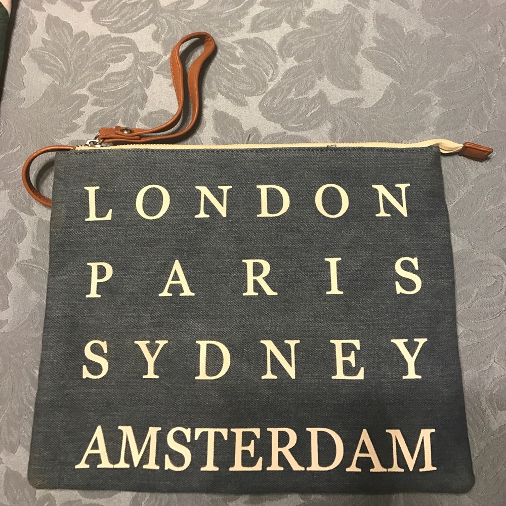 Denim cute wrislet/crossbody bag!