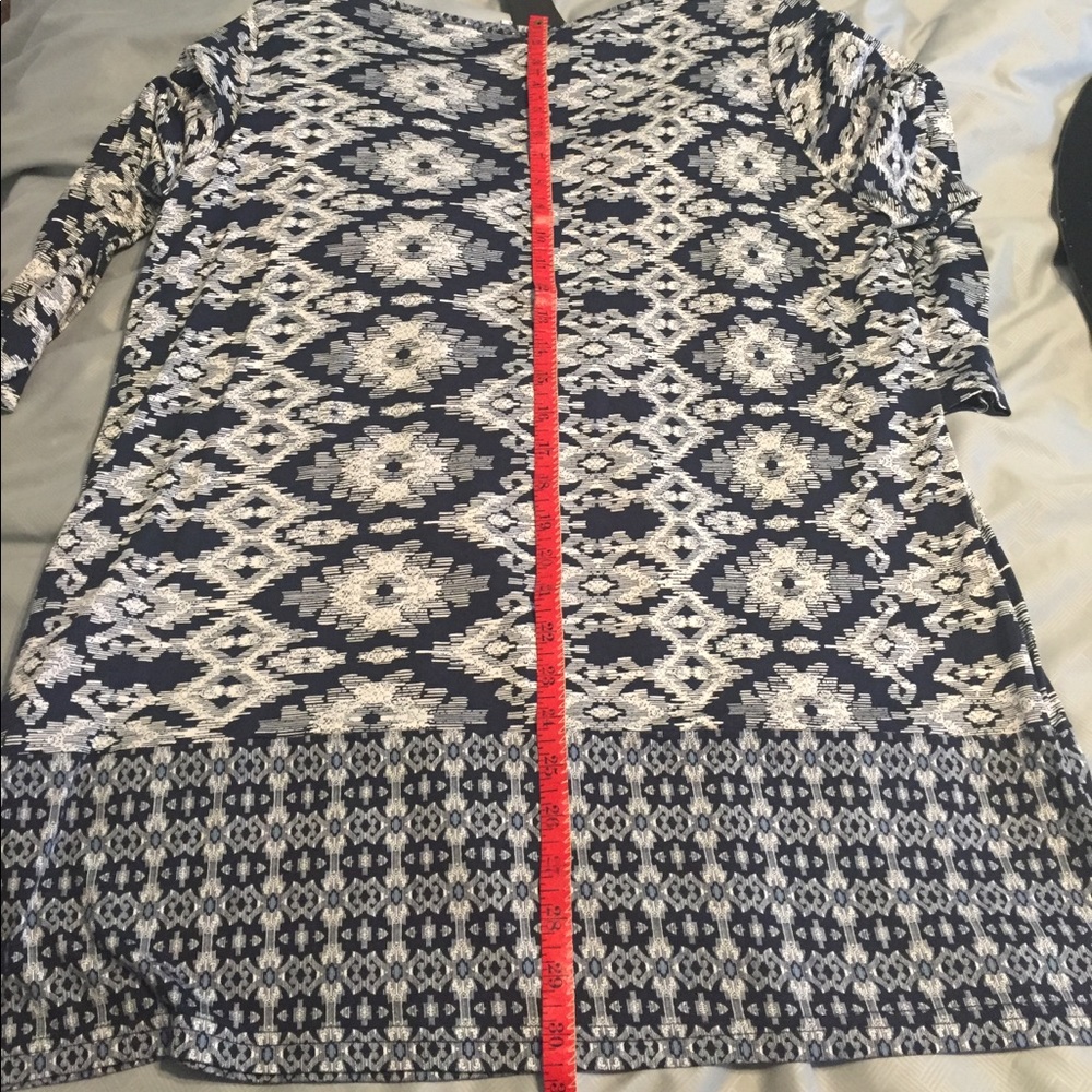 Ms Mode Blouse - Picture 7 of 7