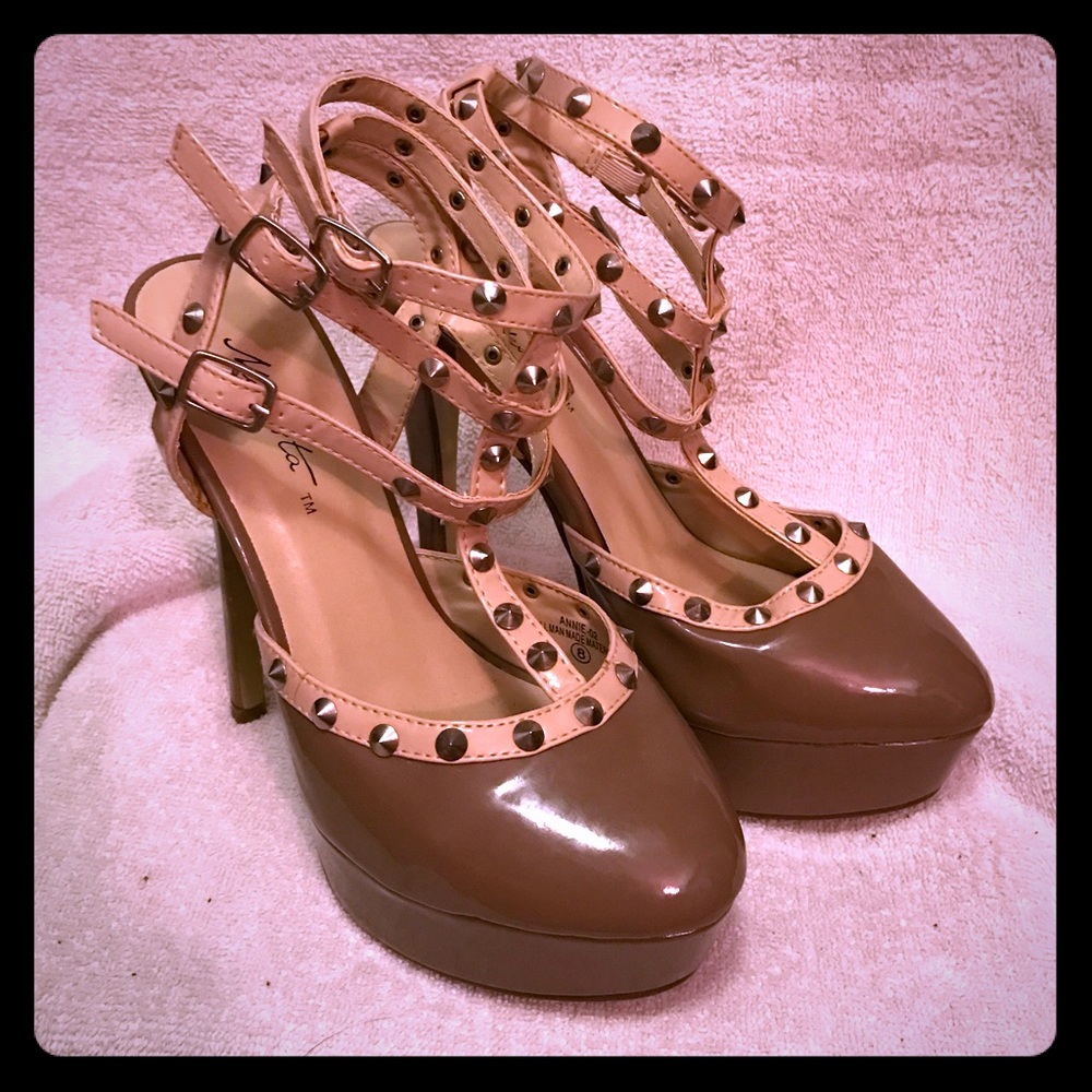 Modesta Heels - Picture 1 of 3