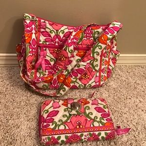 Vera Bradley floral purse