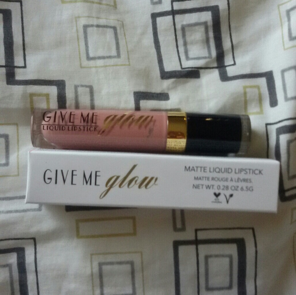 givemeglow cosmetics liquid lipstick