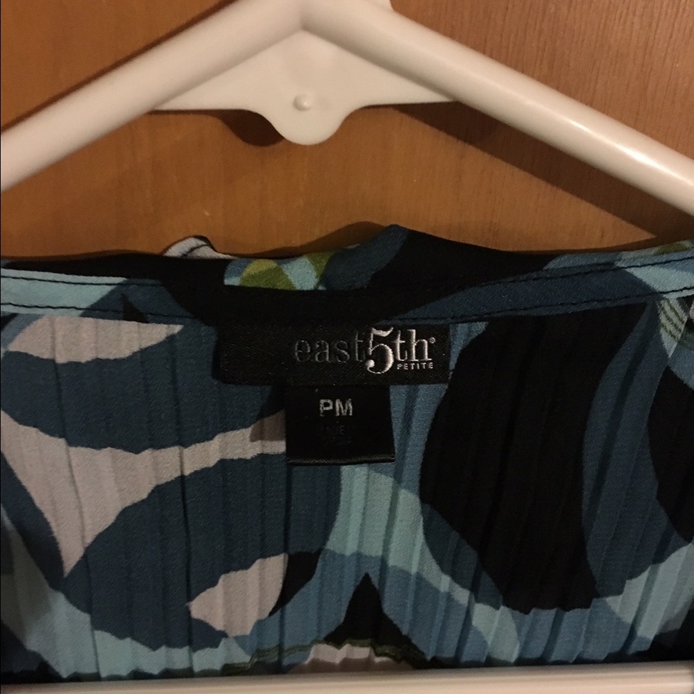 Shirt - Picture 2 of 2