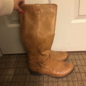 NEVER WORN caramel colored boots