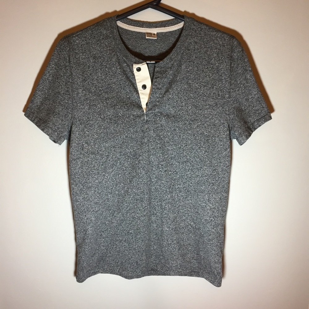 Club Monaco Short-sleeve Henley - Gray