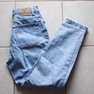 High waisted jeans
