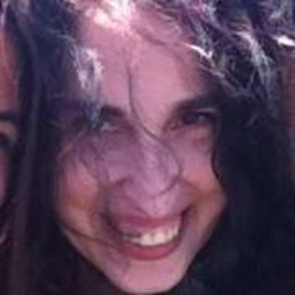 Meet your Posher, Adrienne