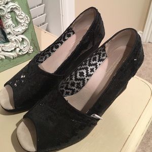 Toms Sequin Wedges