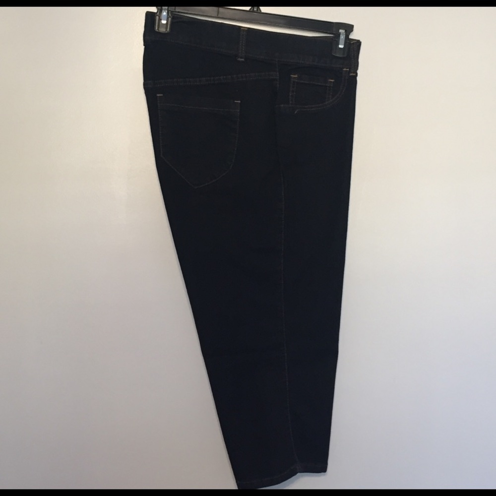 NWT Lane Bryant Legging Capri