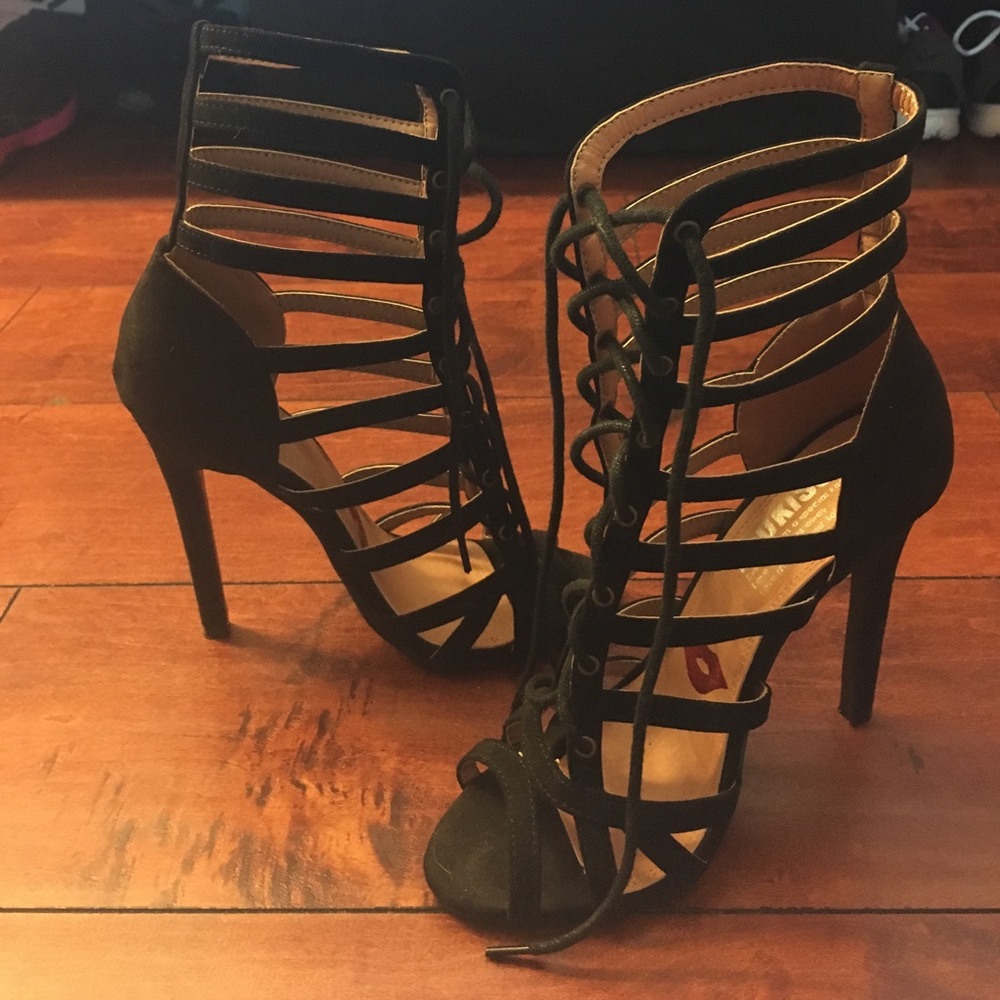 Black Strappy Heels Gladiator
