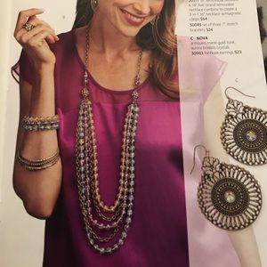 Aurora borealis crystals/glass & acrylics necklace