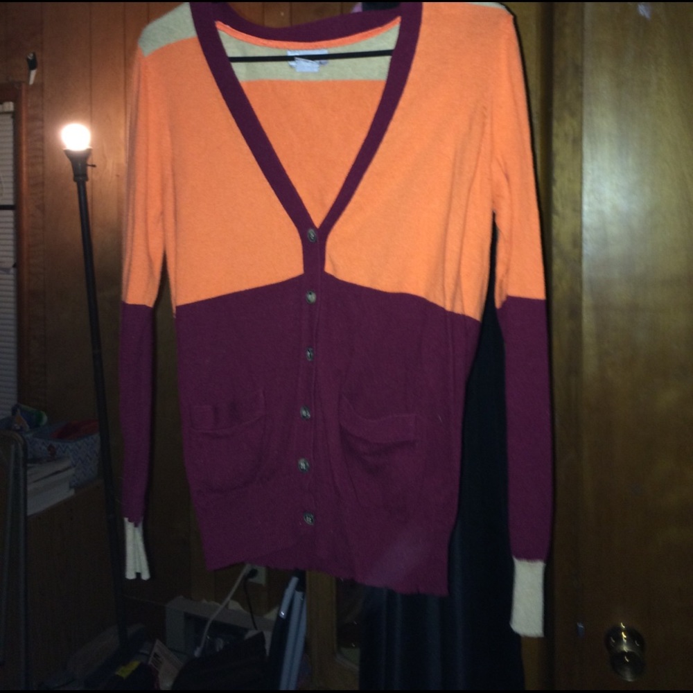 Tan, maroon, and orange cardigan