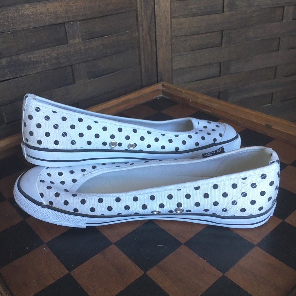 White with Black Polkadot Ballet Flats