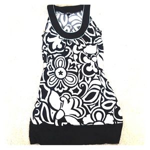 Black and white  patterned dress